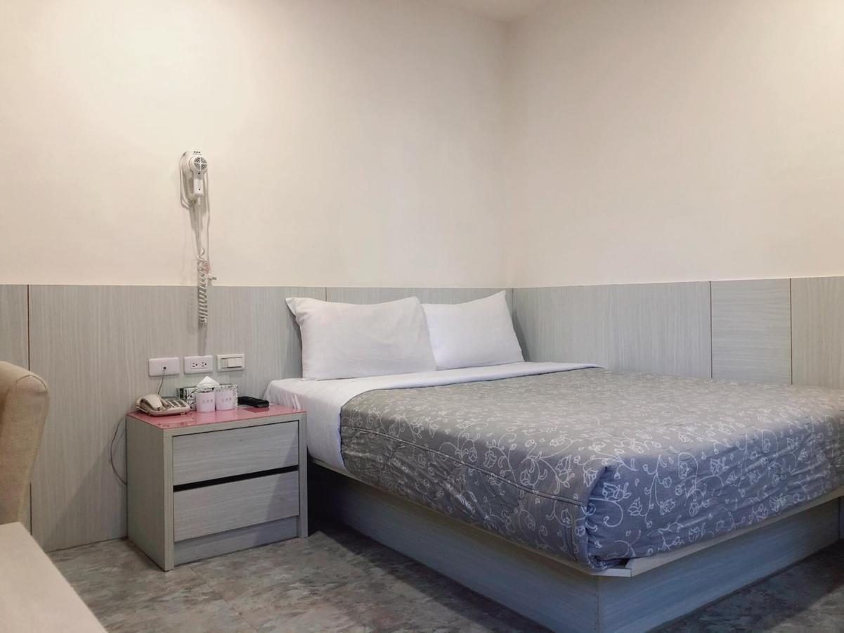 Ruei Gung Business Hotel Καοσιούνγκ Εξωτερικό φωτογραφία